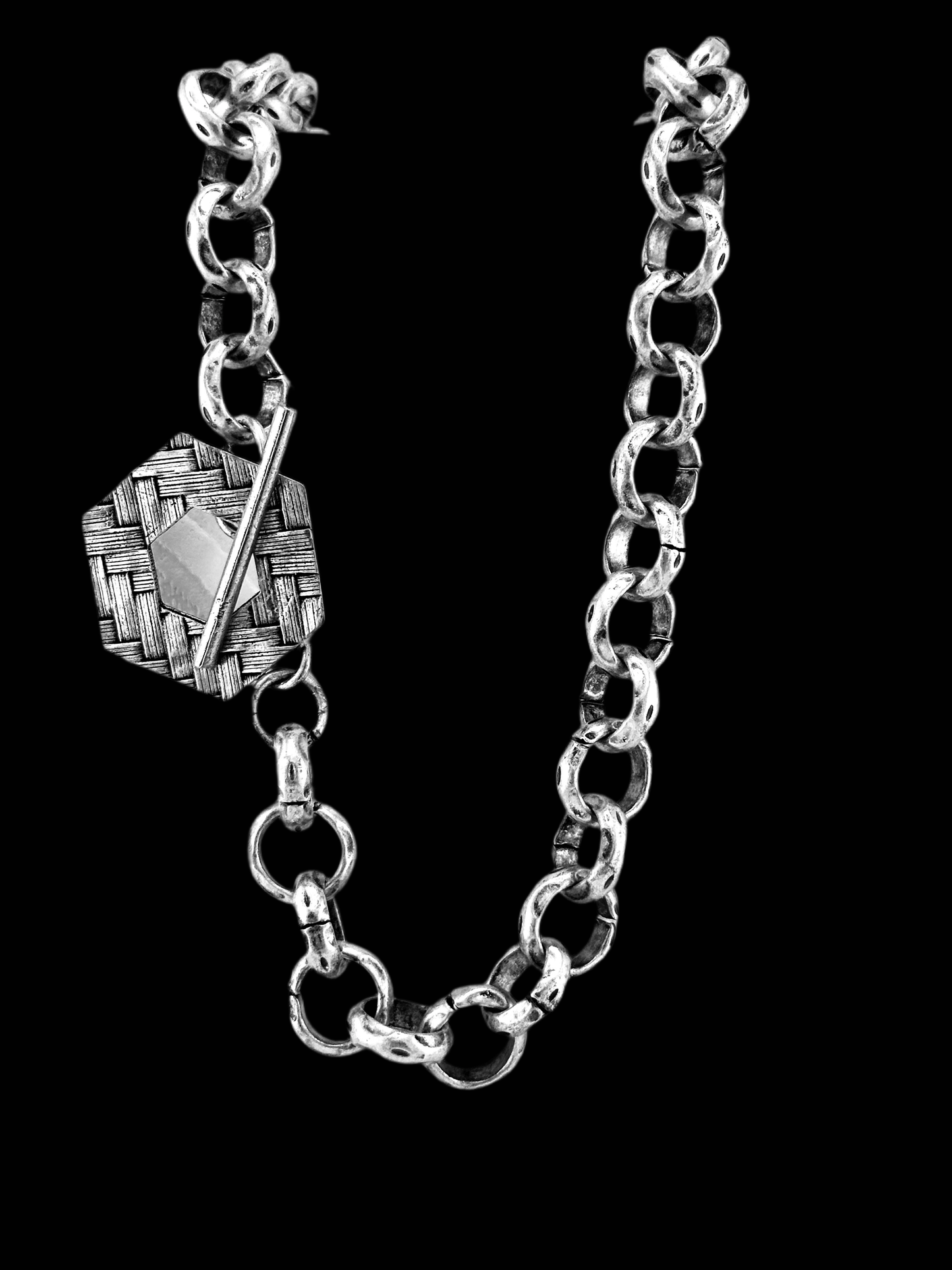 The Elizabeth Necklace