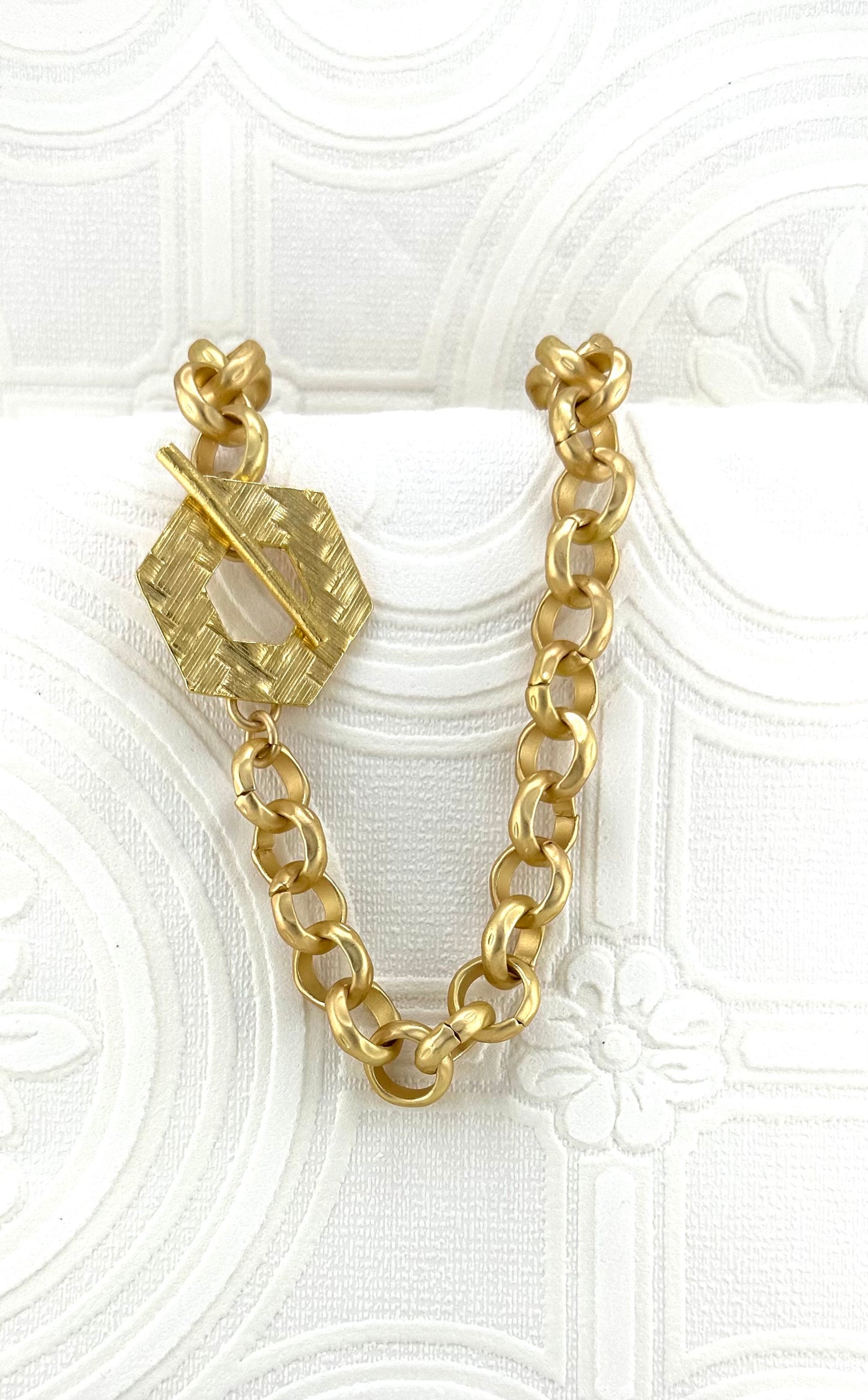 The Elizabeth Necklace