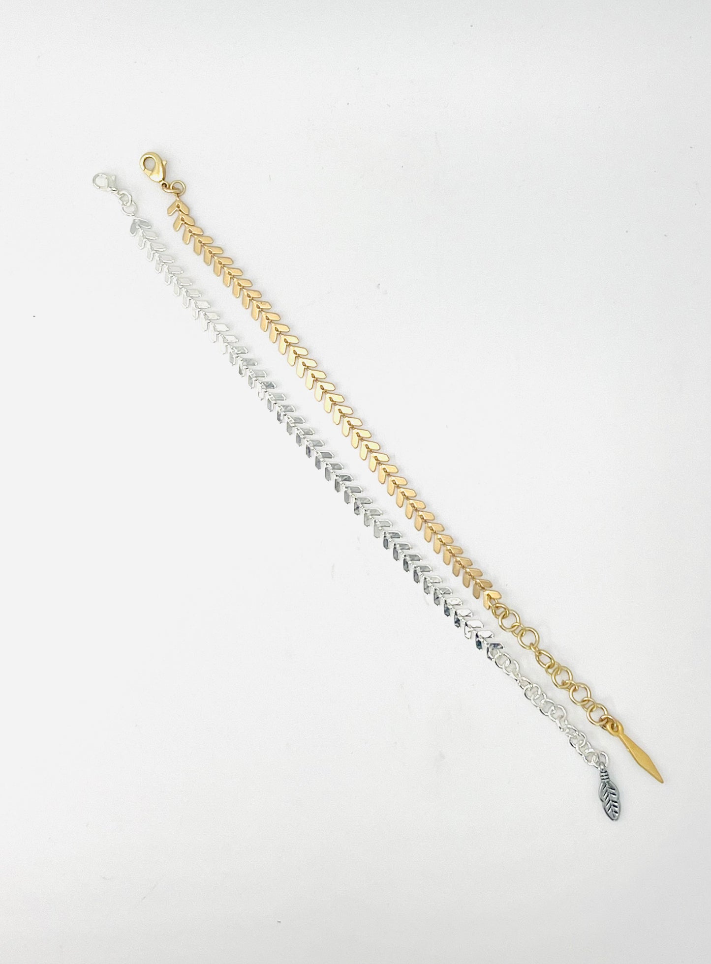 Chevron Dainty Bracelet