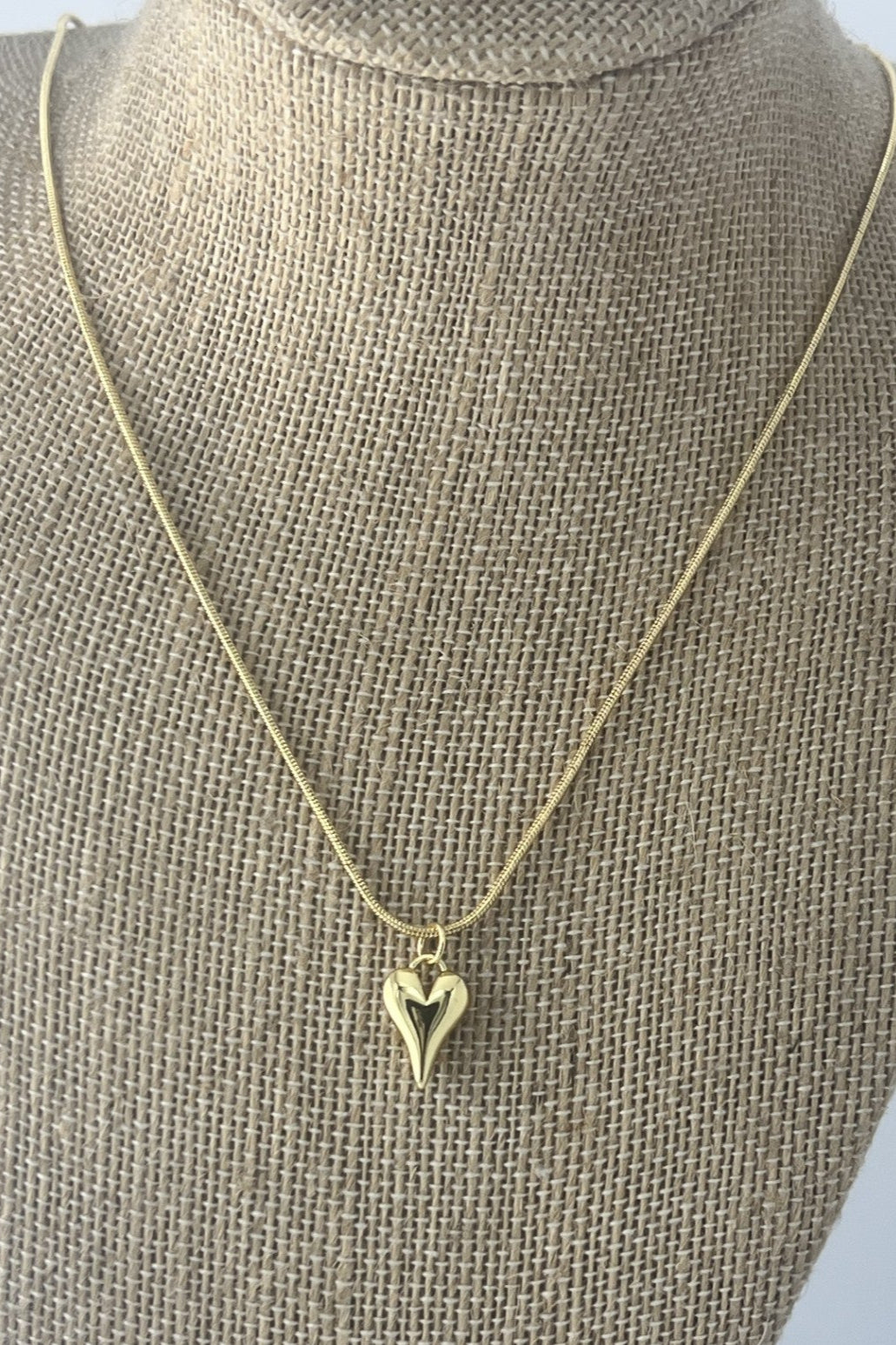 The Ashby Heart Necklace