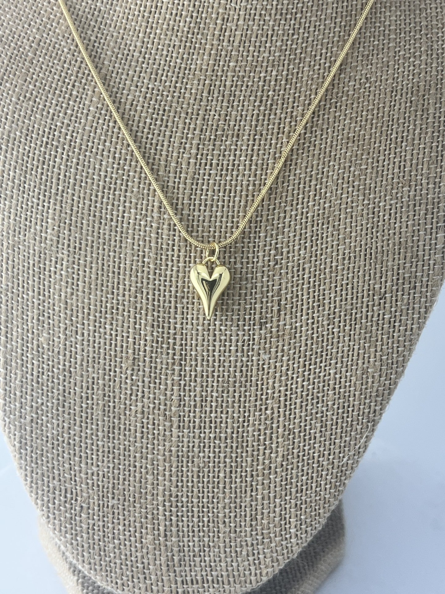 The Ashby Heart Necklace