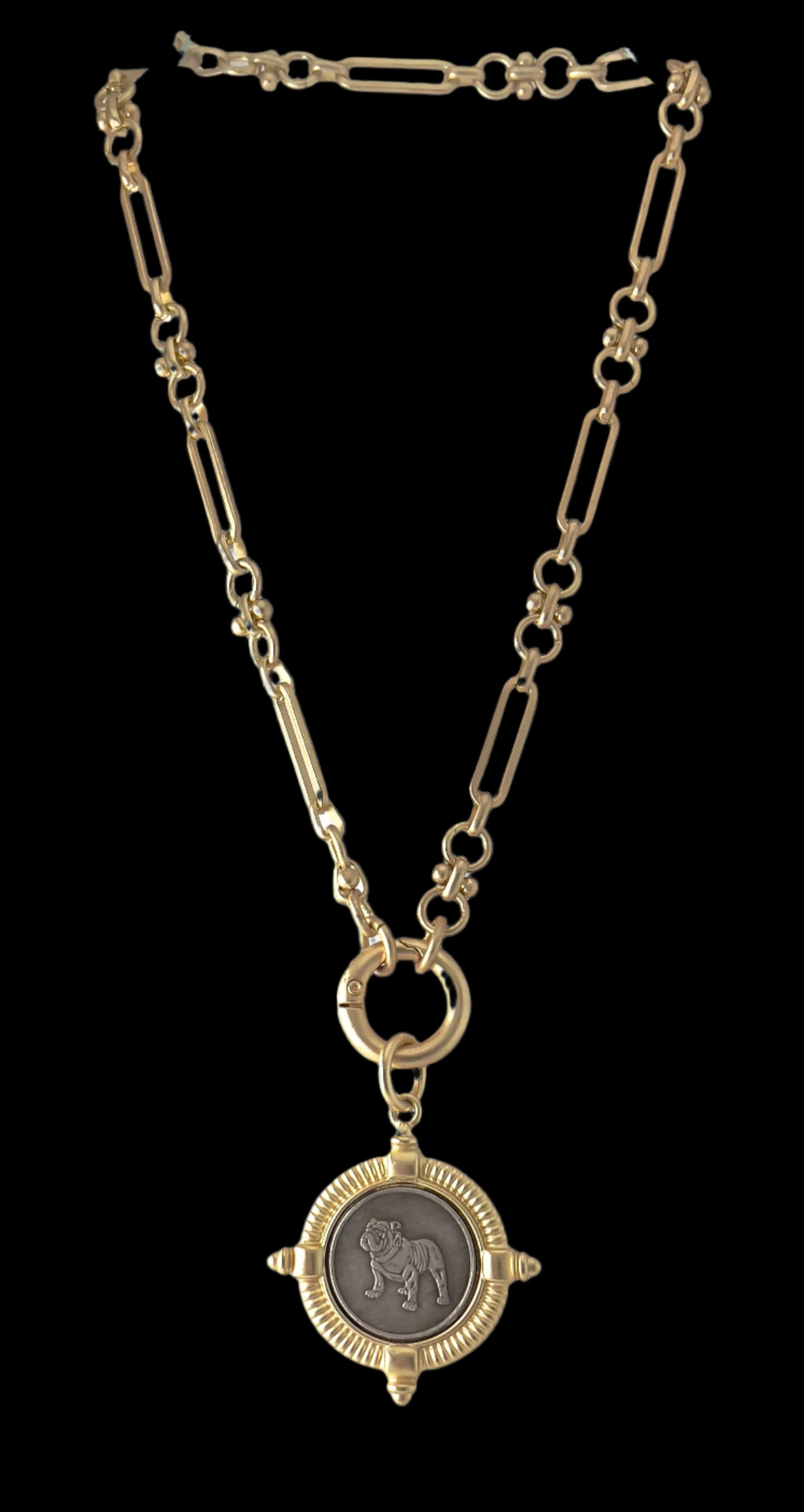 The Uga Necklace